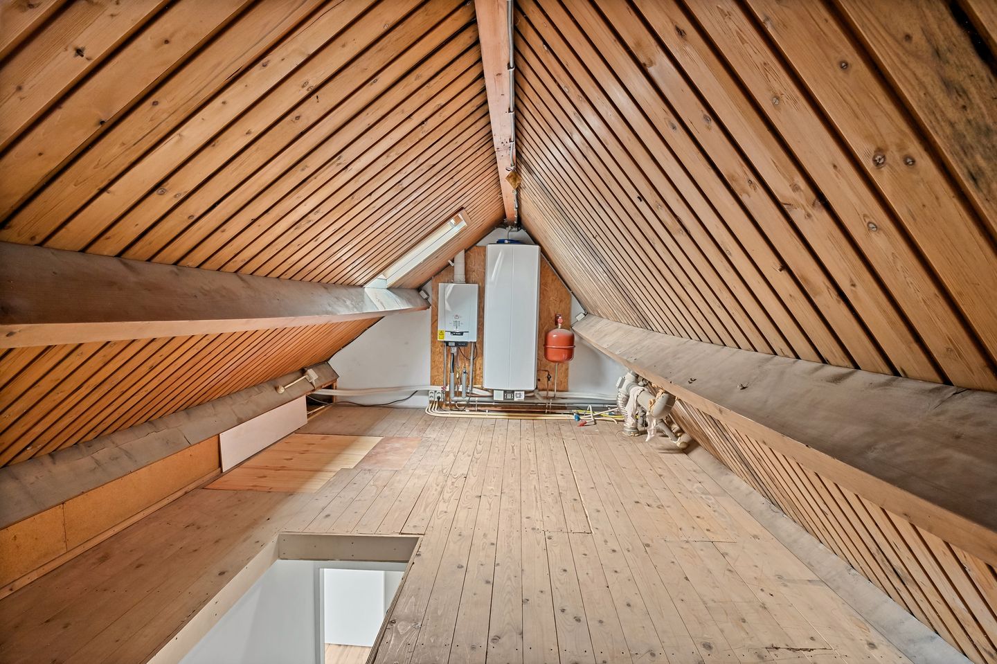 Foto 34 van Korte Kruisweg 33