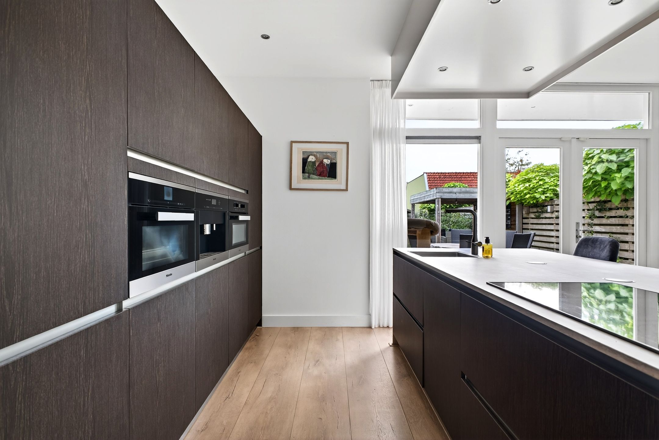 Foto 15 van Mr. P.J. Troelstraweg 167