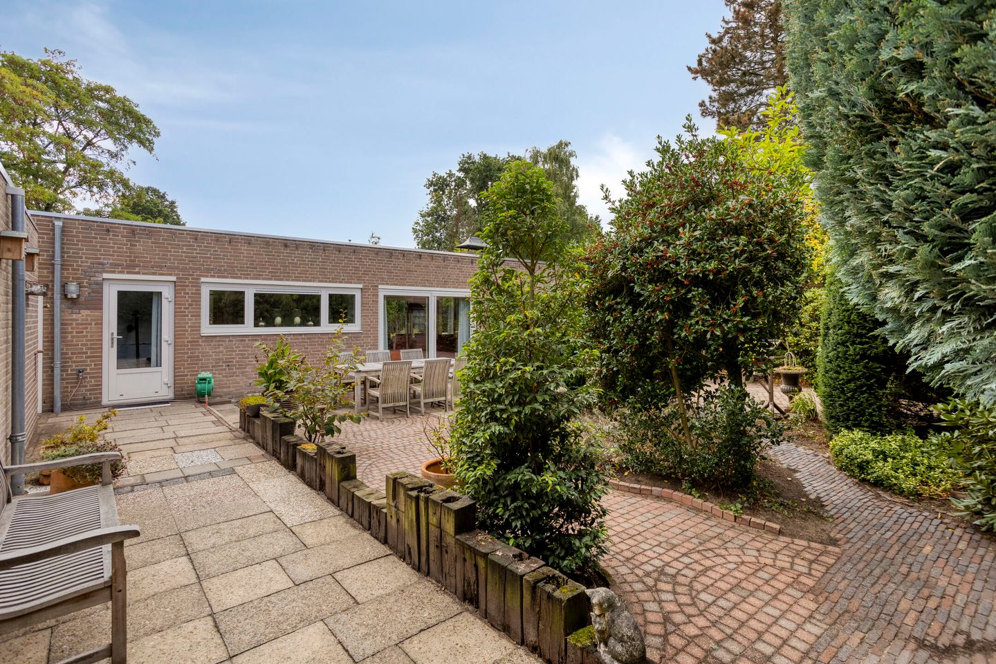 Foto 34 van Frederik Hendriklaan 7