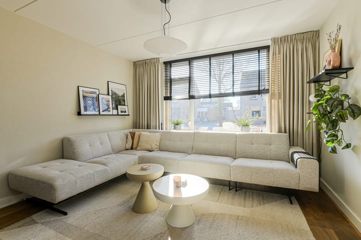 Photo 2 of Willem Dreeslaan 47