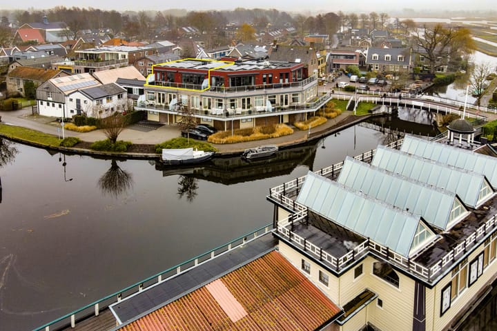 Photo 2 of Dorpsstraat 101-D