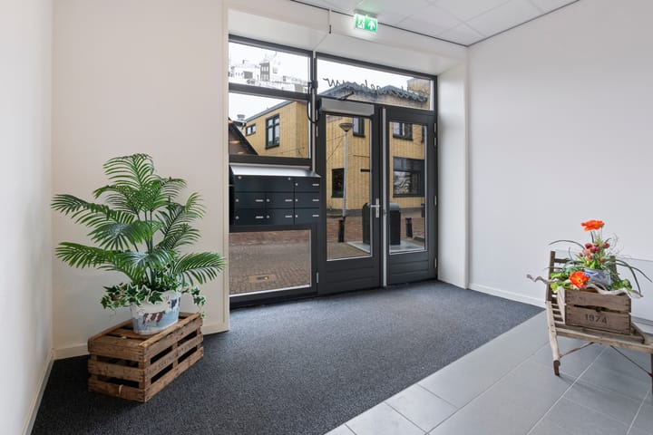 Photo 3 of Dorpsstraat 101-D