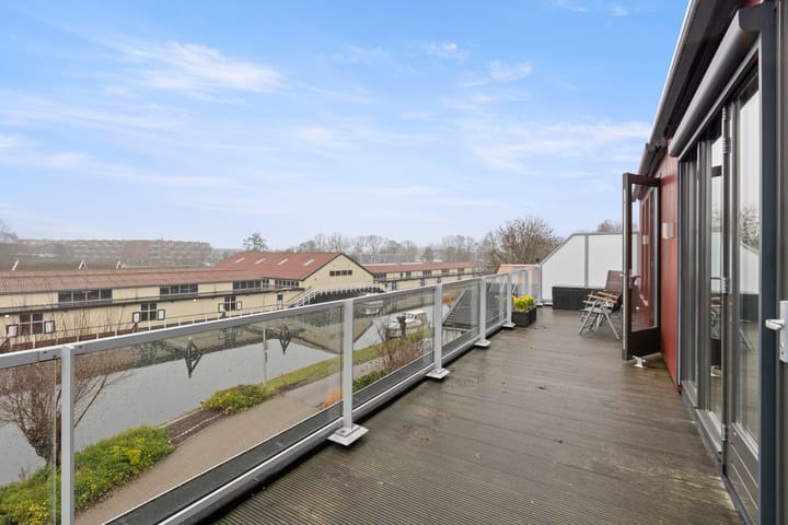 Photo 12 of Dorpsstraat 101-D