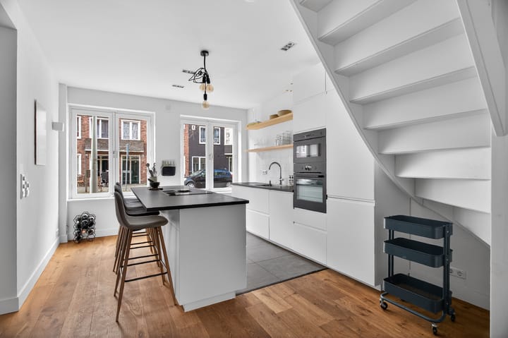 Foto 24 van Van Spilbergenstraat 40-H