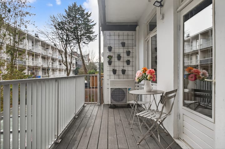 Foto 43 van Van Spilbergenstraat 40-H