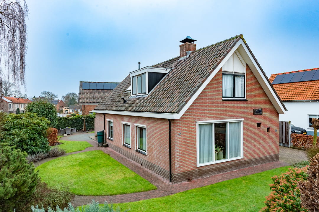 Foto 1 van Kerkweg 10