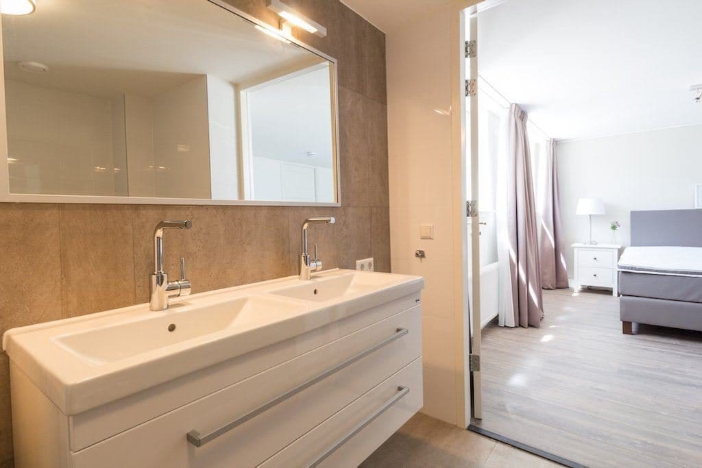 Foto 21 van Denneweg 4-B