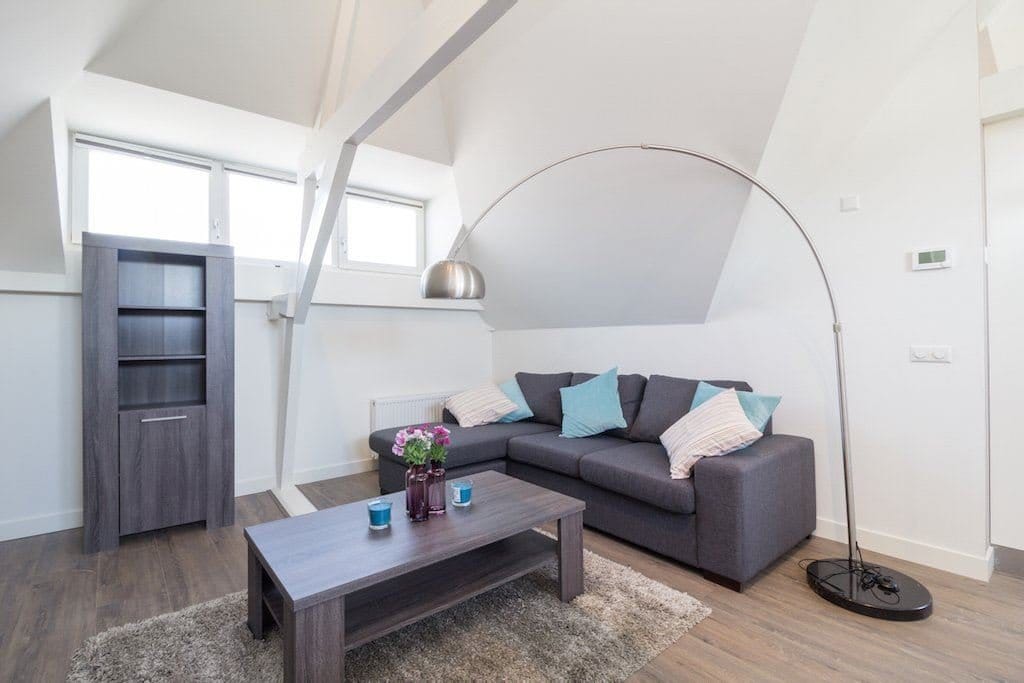 Foto 6 van Denneweg 4-B