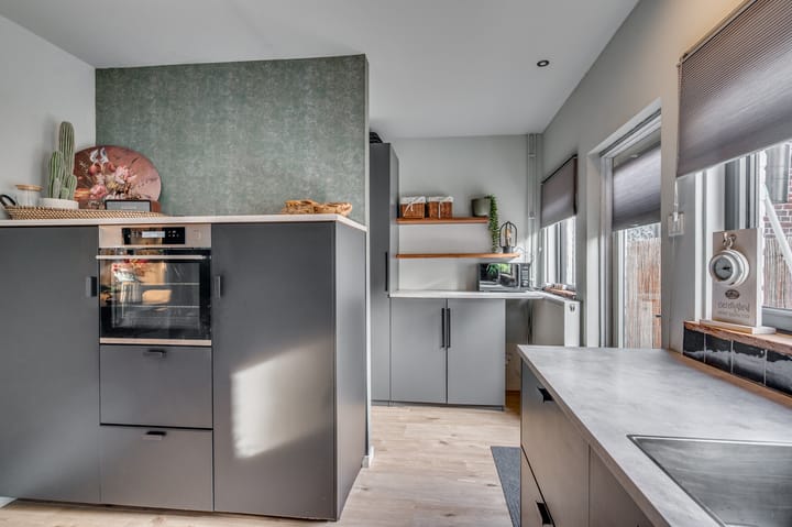 Photo 14 of Baarlosestraat 107