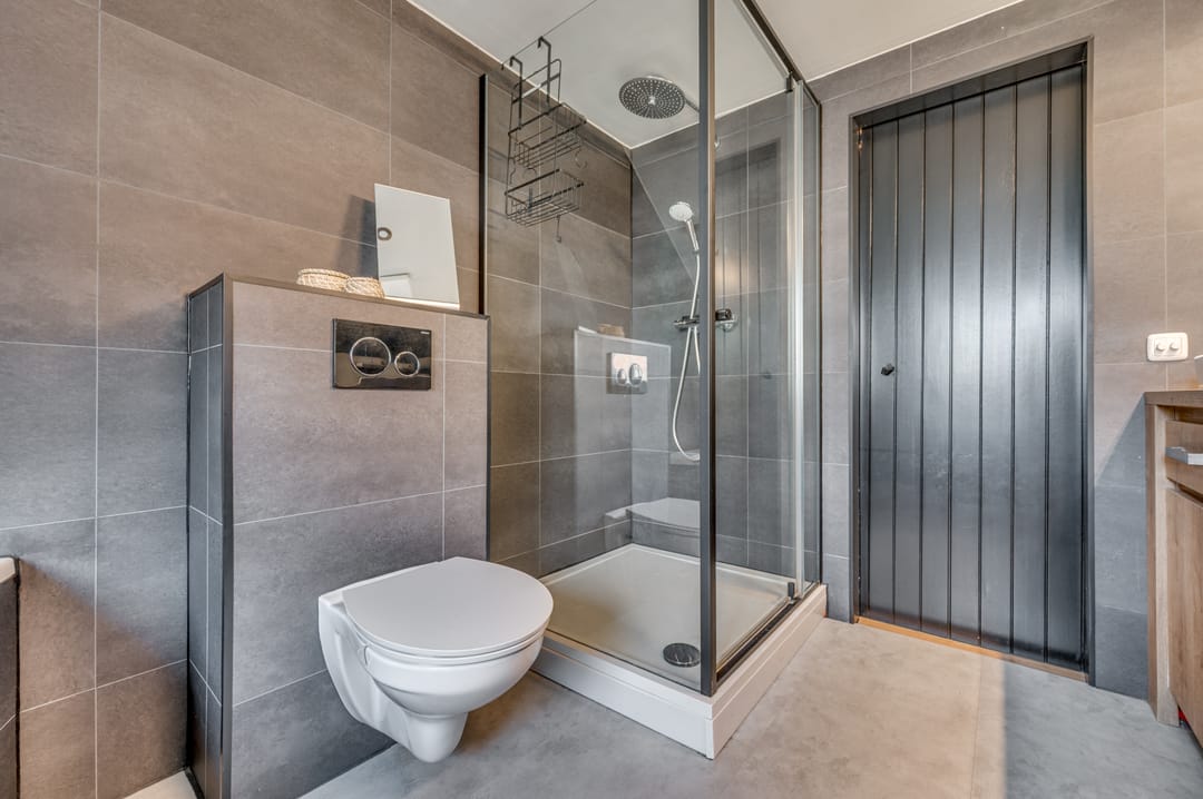 Photo 26 of Baarlosestraat 107