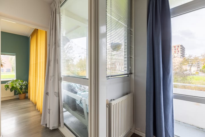 Photo 14 of Asselijnstraat 36