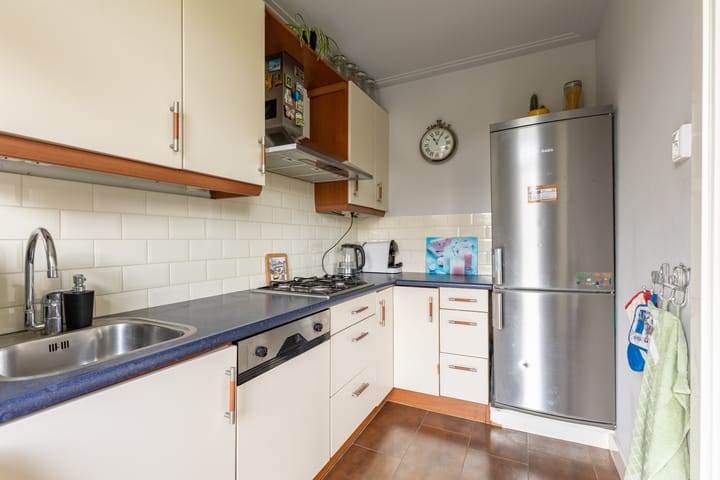 Photo 16 of Asselijnstraat 36