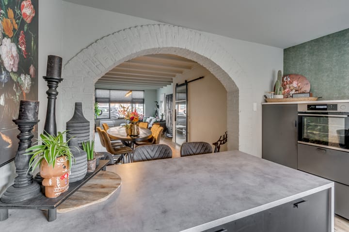 Photo 13 of Baarlosestraat 107