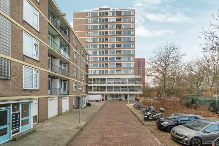 Photo 36 of Maassluisstraat 58