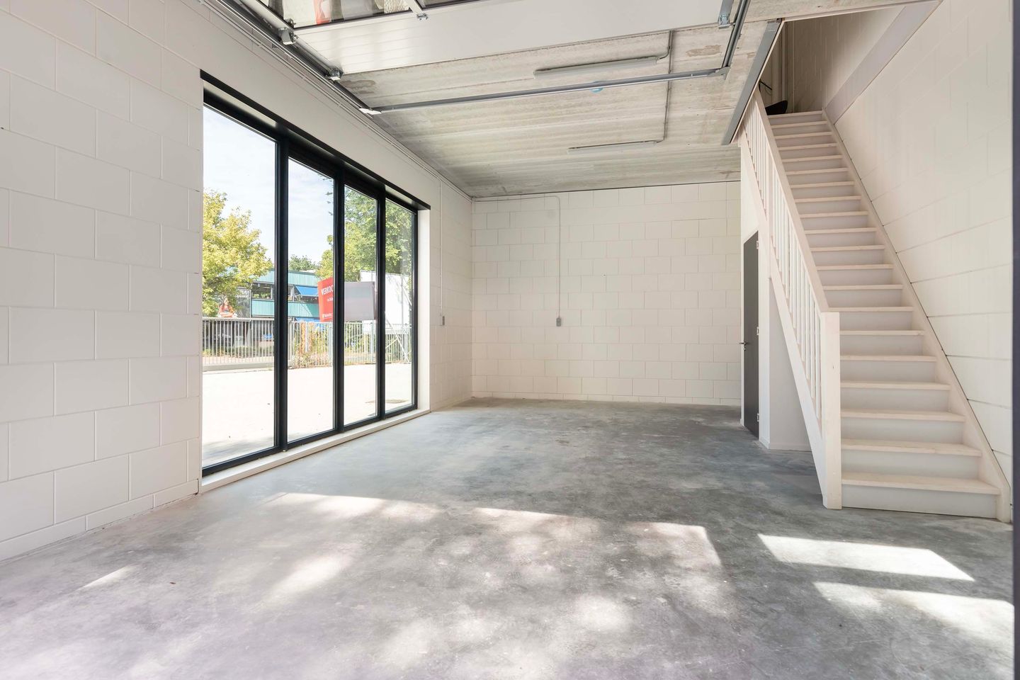 View photo 5 of Zwaansprengweg 21-99