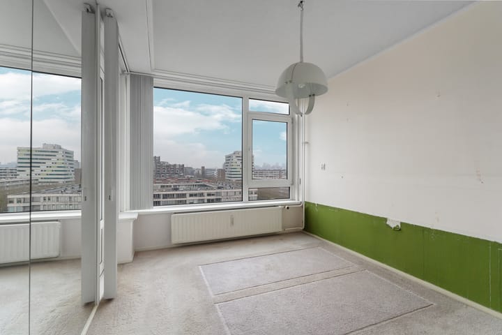 Photo 10 of Maassluisstraat 58