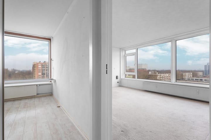 Photo 18 of Maassluisstraat 58