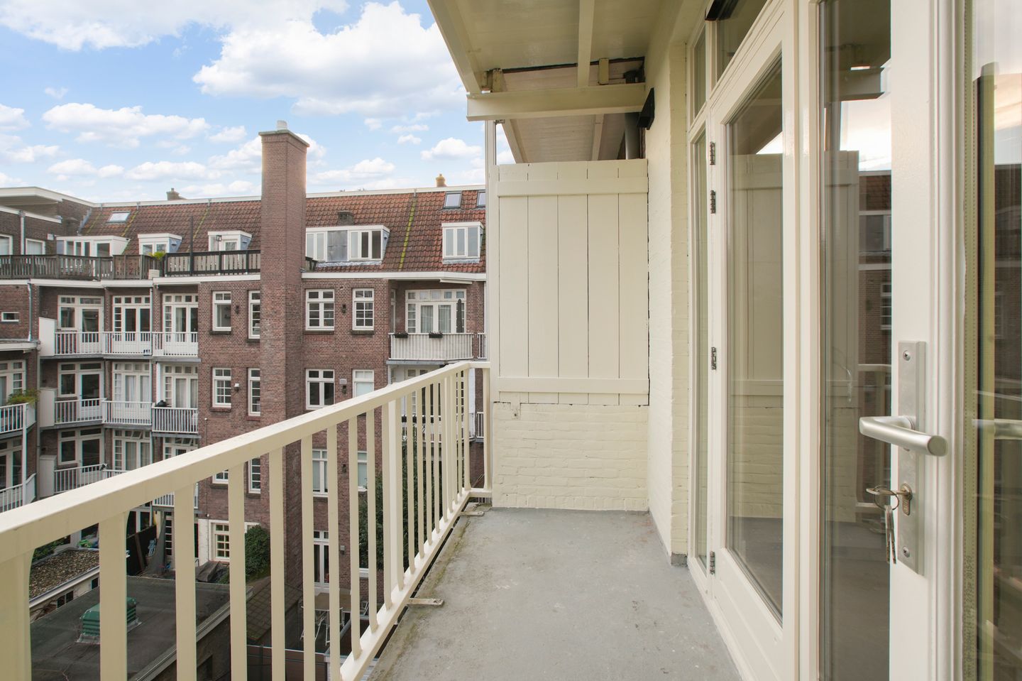 Foto 10 van Van Tuyll van Serooskerkenweg 111-3