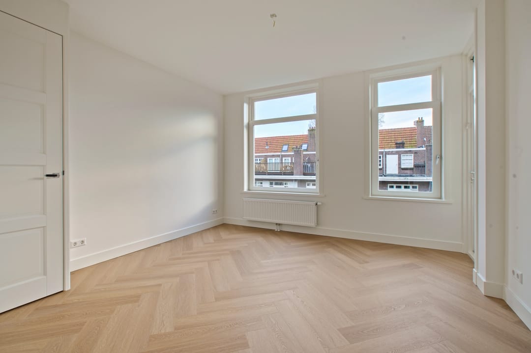 Foto 11 van Van Tuyll van Serooskerkenweg 111-3