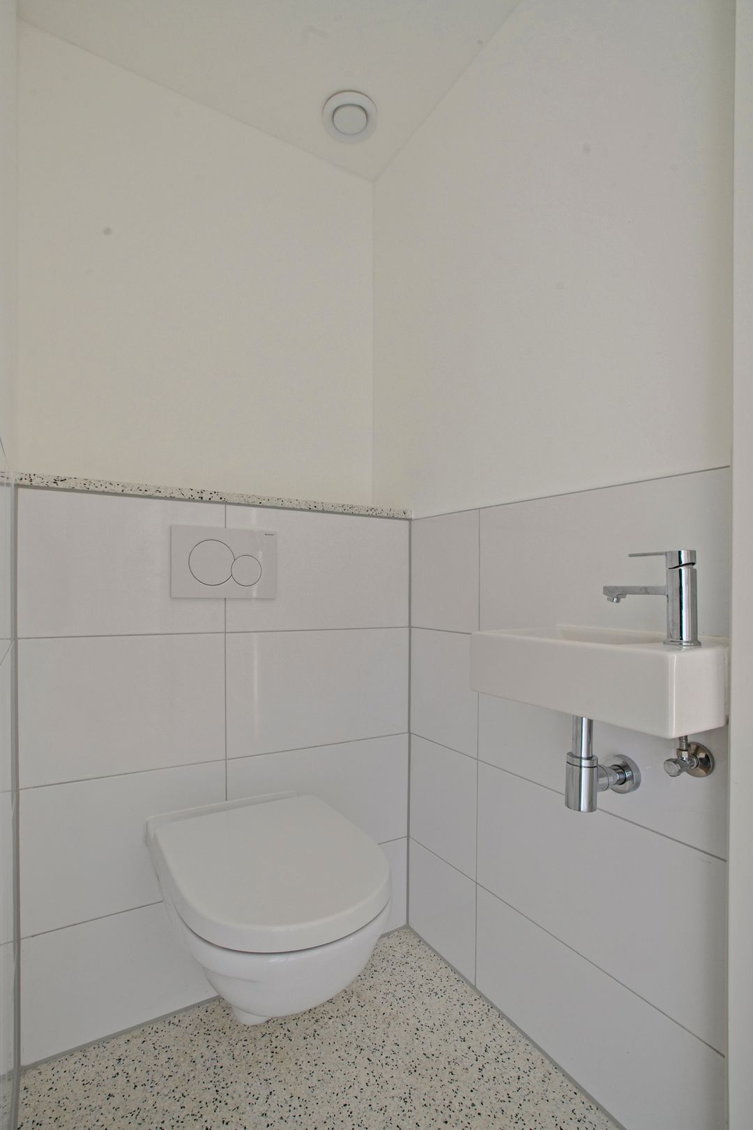 Foto 13 van Van Tuyll van Serooskerkenweg 111-3