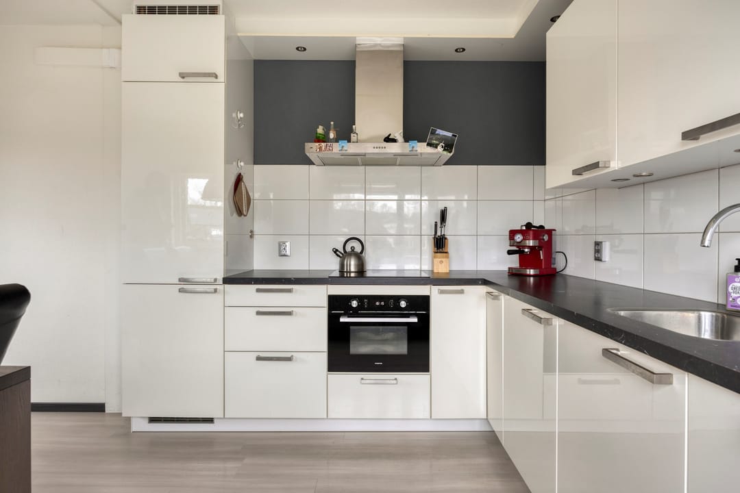 Photo 11 of Regge 39