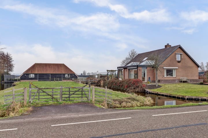 Foto 2 van Insteek 24