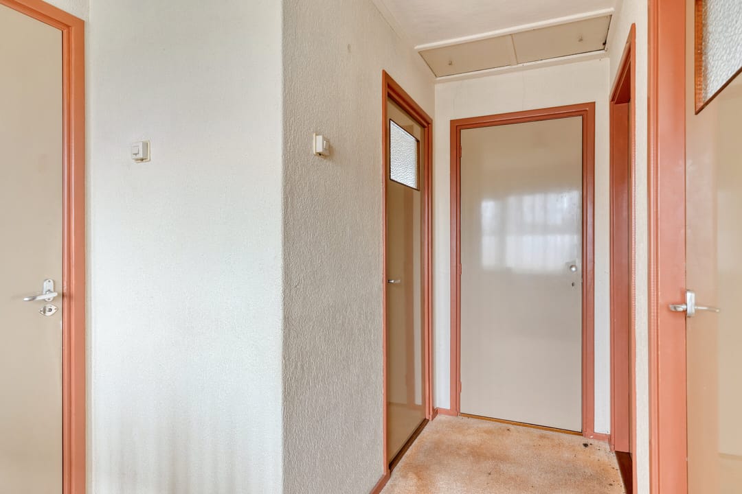 Photo 22 of Tolschestraat 58