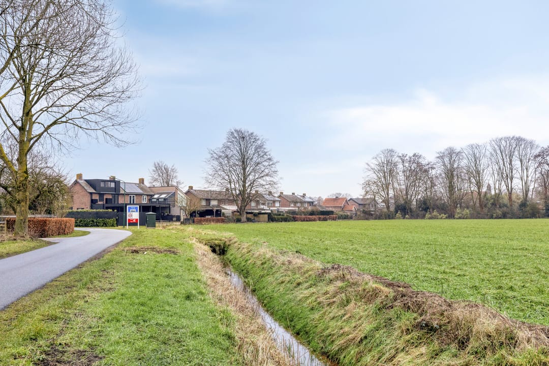 Photo 32 of Tolschestraat 58