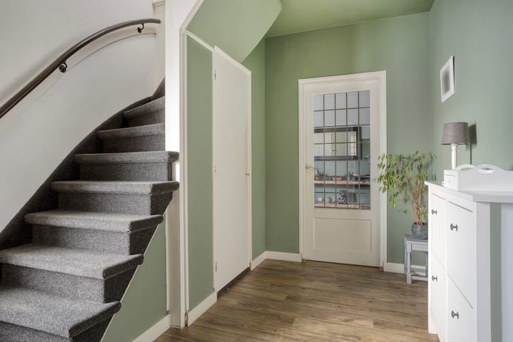 Photo 2 of Hazelaar 99