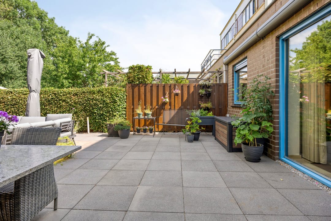 Foto 28 van IJsselmondselaan 235-A