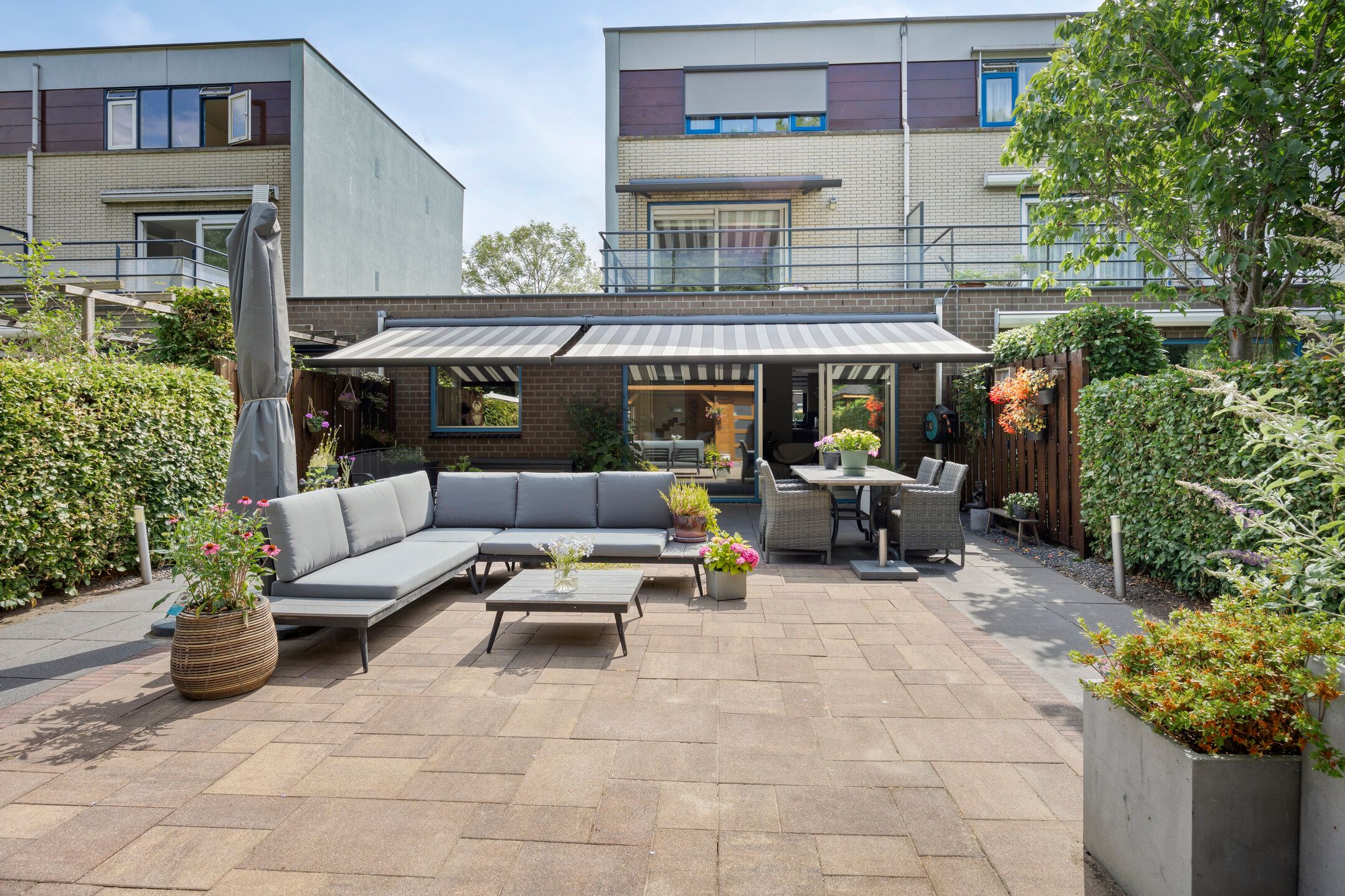 Foto 33 van IJsselmondselaan 235-A