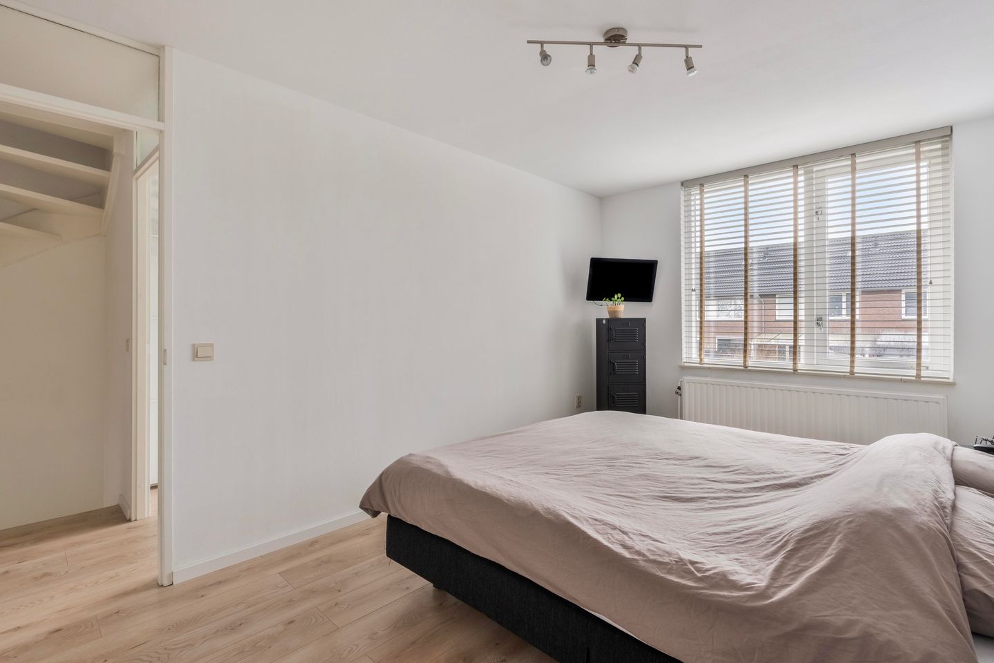 Foto 19 van Caumerstraat 59