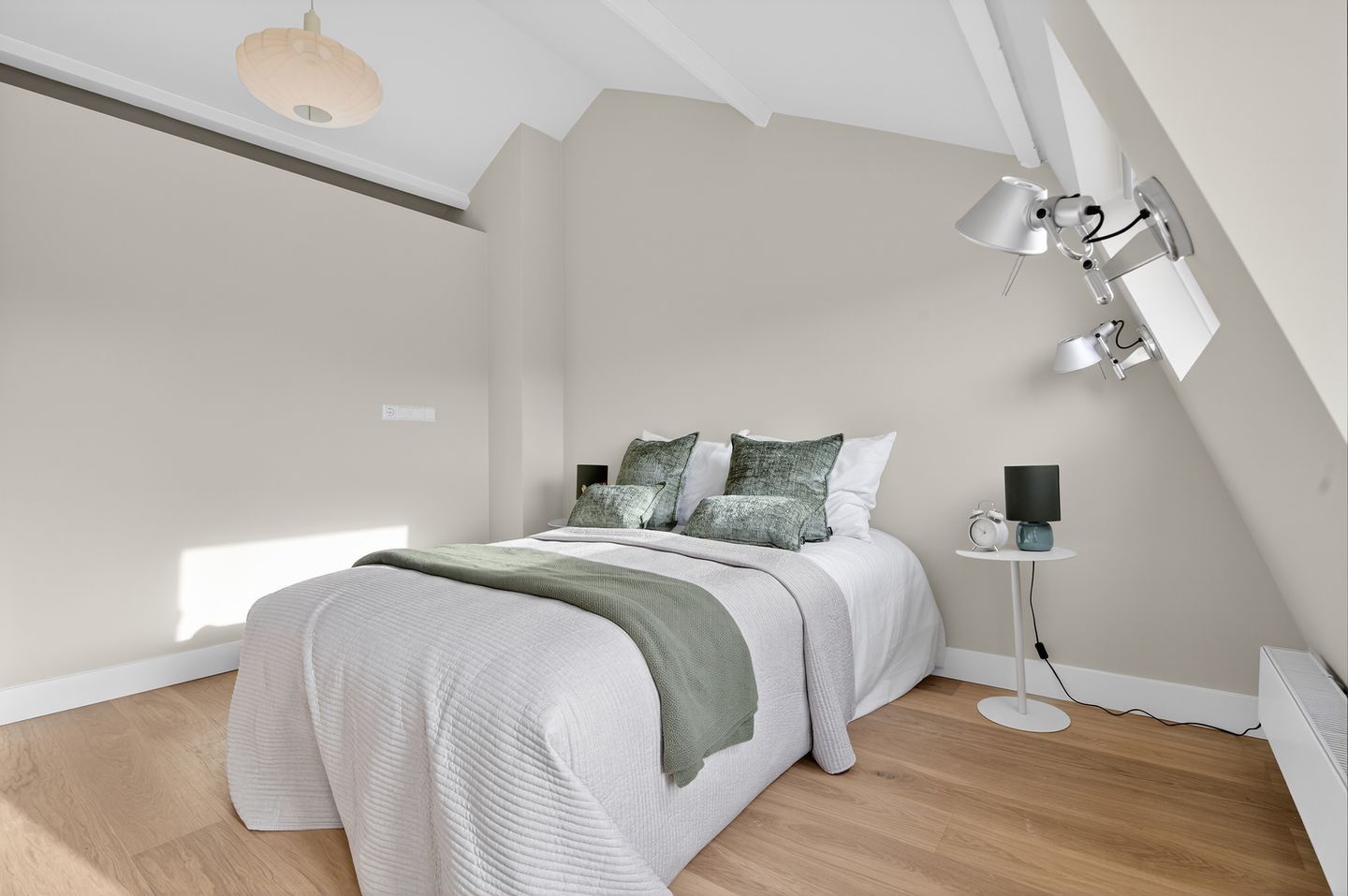 Foto 14 van Fokke Simonszstraat 84-3