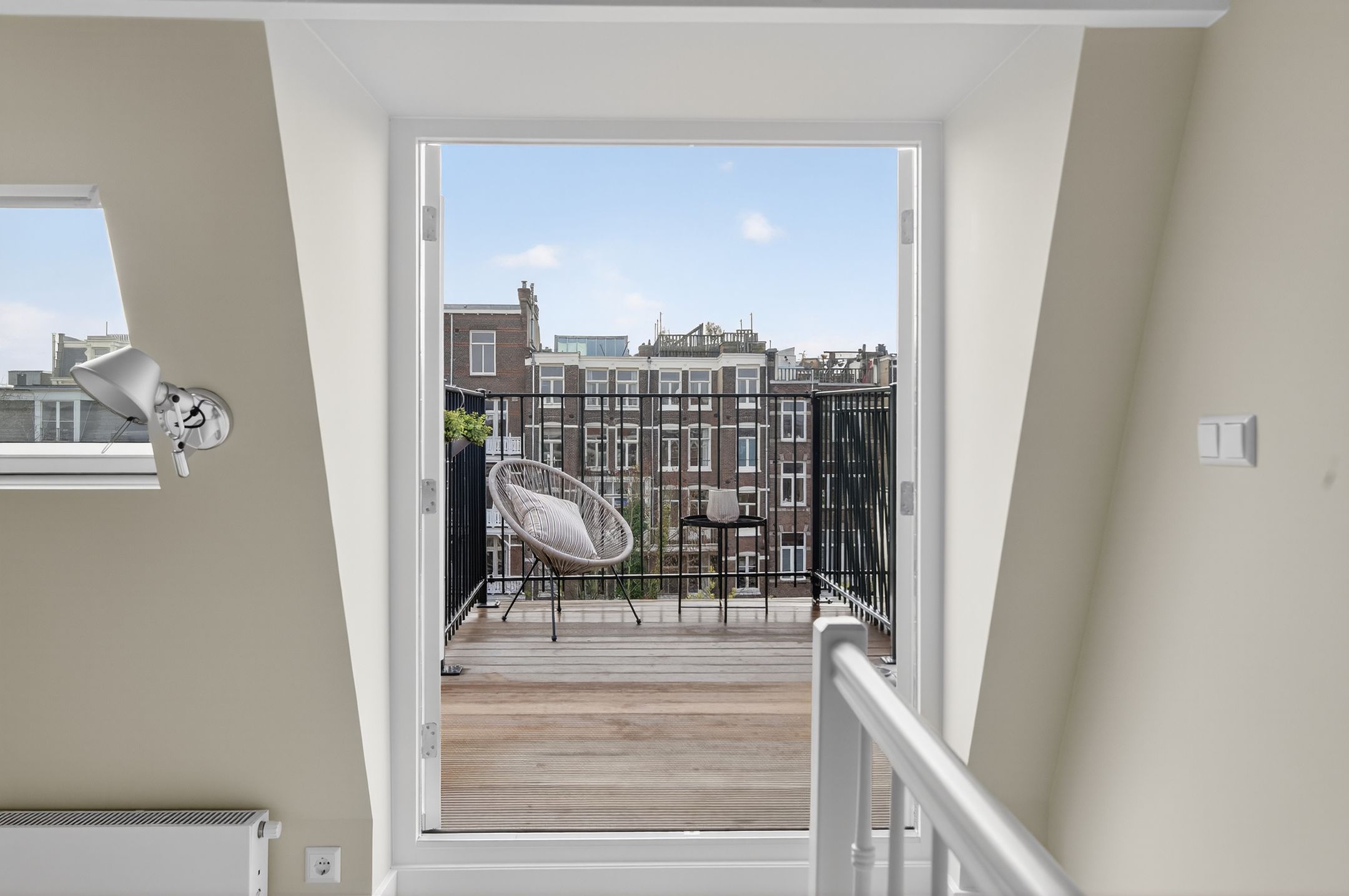 Foto 15 van Fokke Simonszstraat 84-3