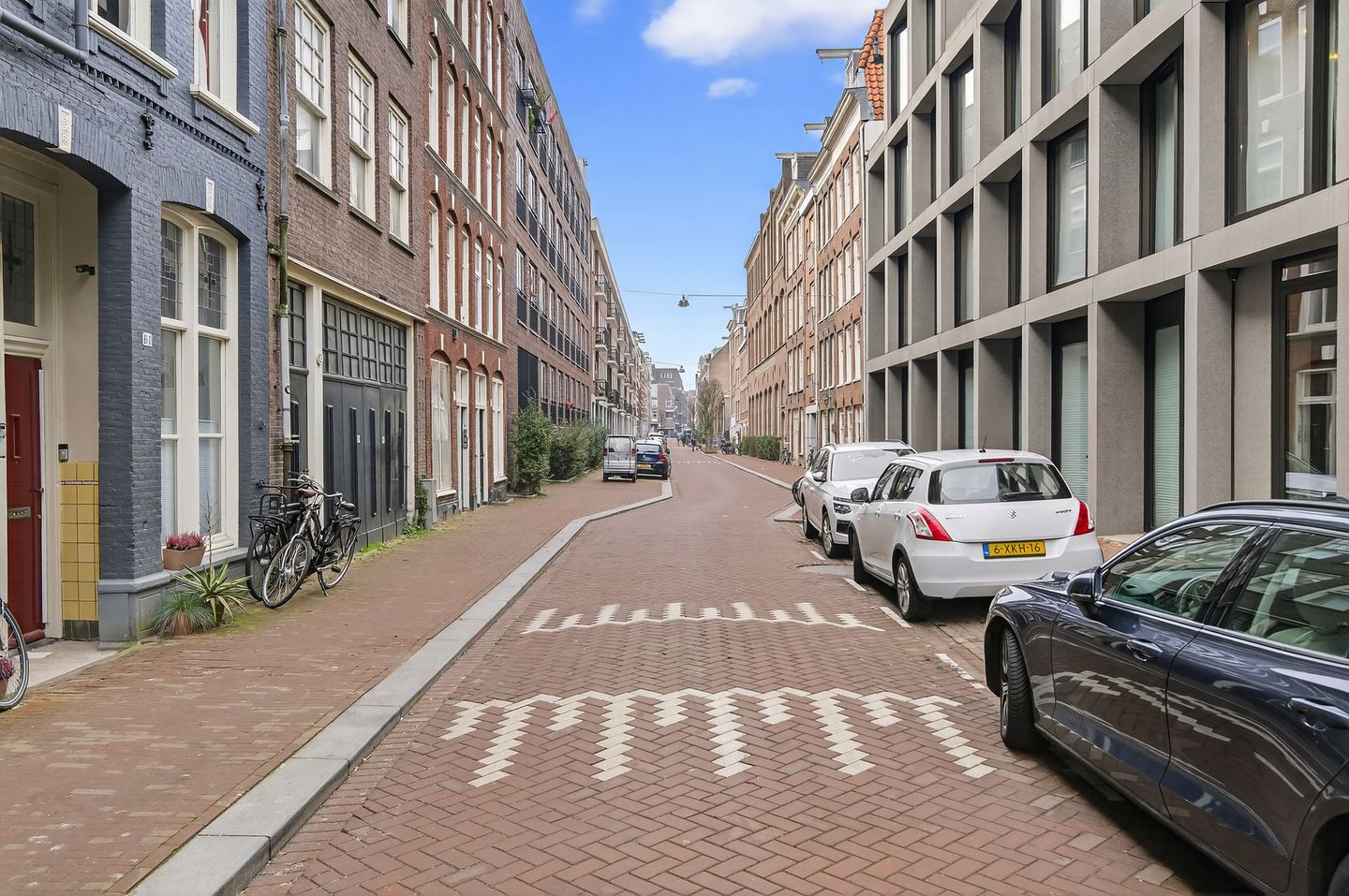 Foto 19 van Fokke Simonszstraat 84-3