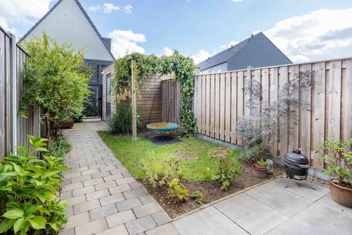 Photo 19 of Donatellostraat 134