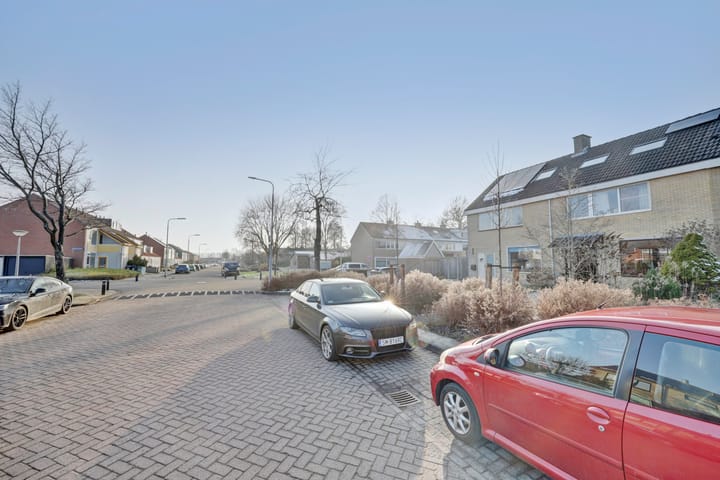 Photo 3 of Atlantischestraat 14