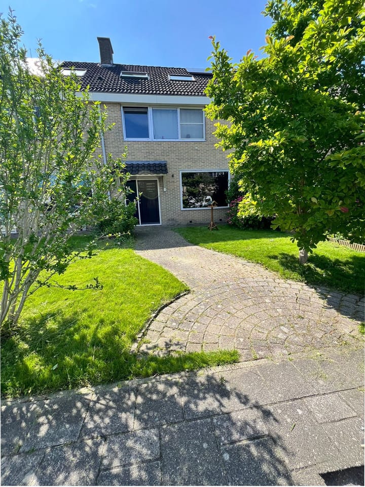 Photo 33 of Atlantischestraat 14