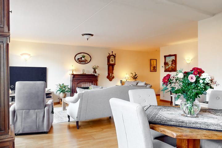 Foto 7 van Zesmorgen 100