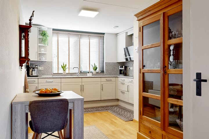 Foto 10 van Zesmorgen 100