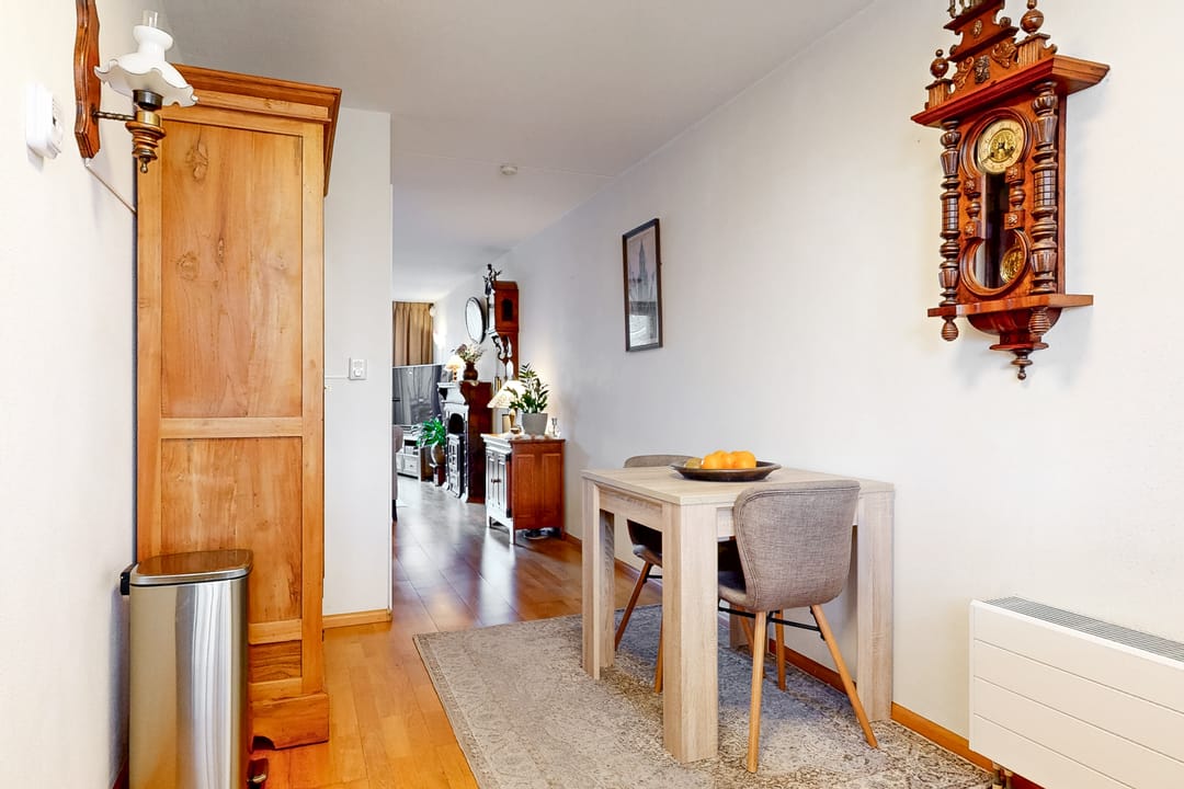 Photo 16 of Zesmorgen 100