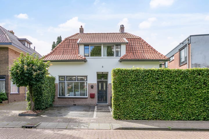 Burgemeester van Oordtstraat 2