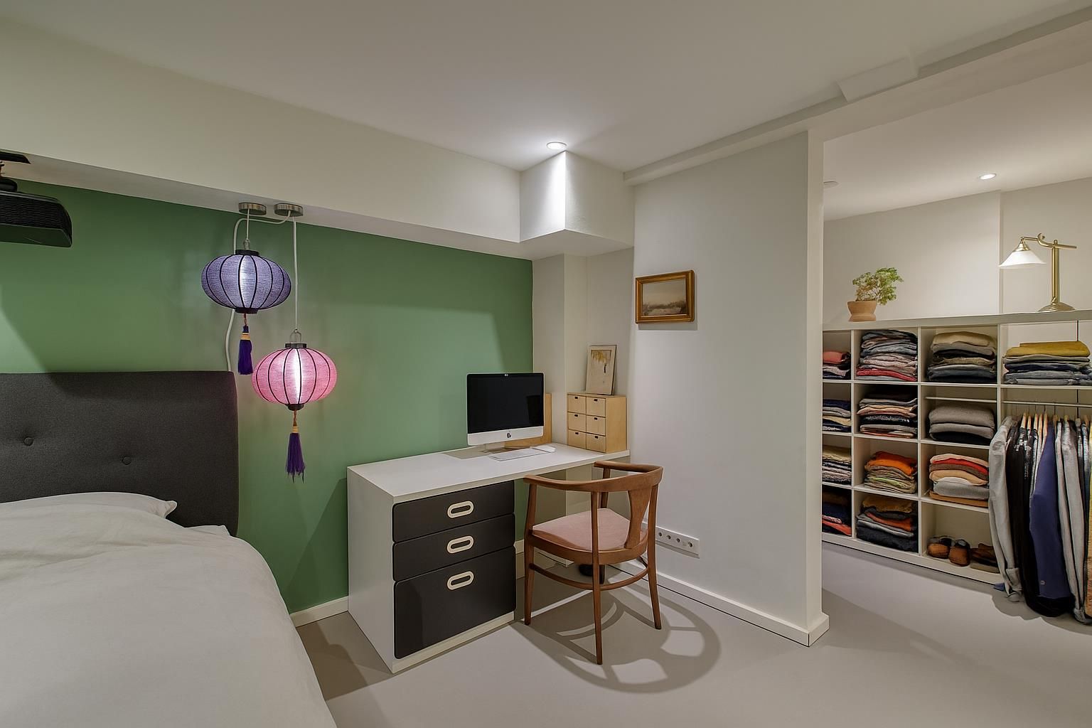 Photo 15 of Jacob Marisplein 32