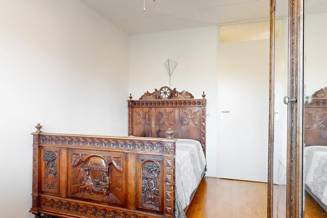 Photo 28 of Zesmorgen 100