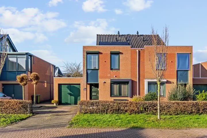 Foto 44 van Zesmorgen 100