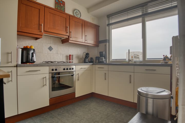 Foto 10 van Roosstraat 158