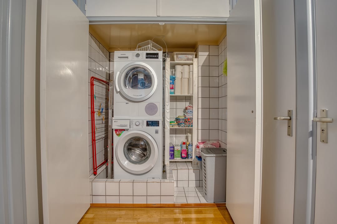 Photo 28 of Roosstraat 158