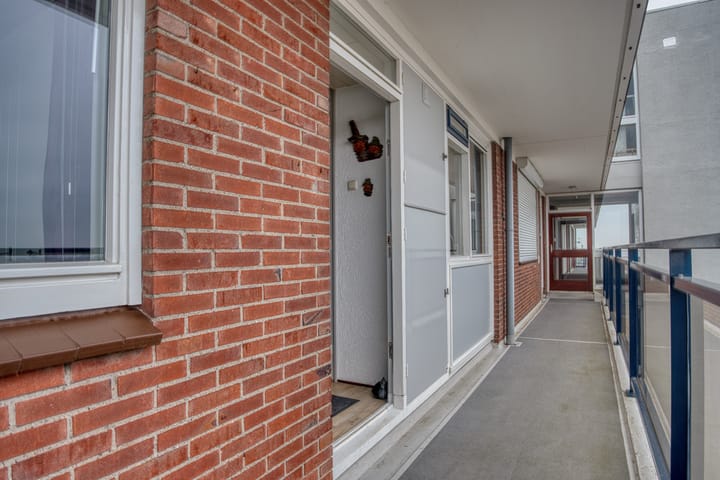 Foto 8 van Roosstraat 158