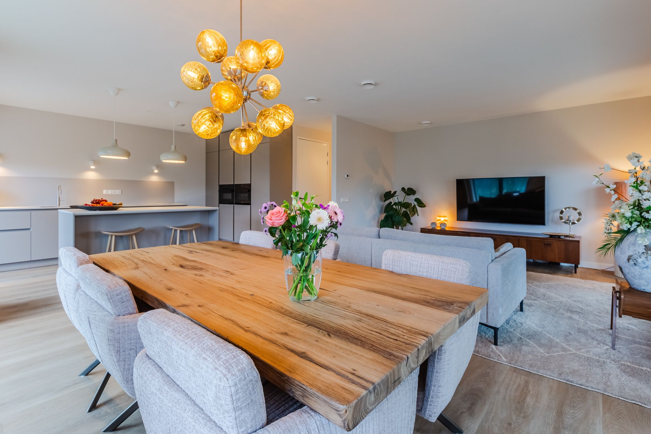 Foto 9 van Startbaan 528