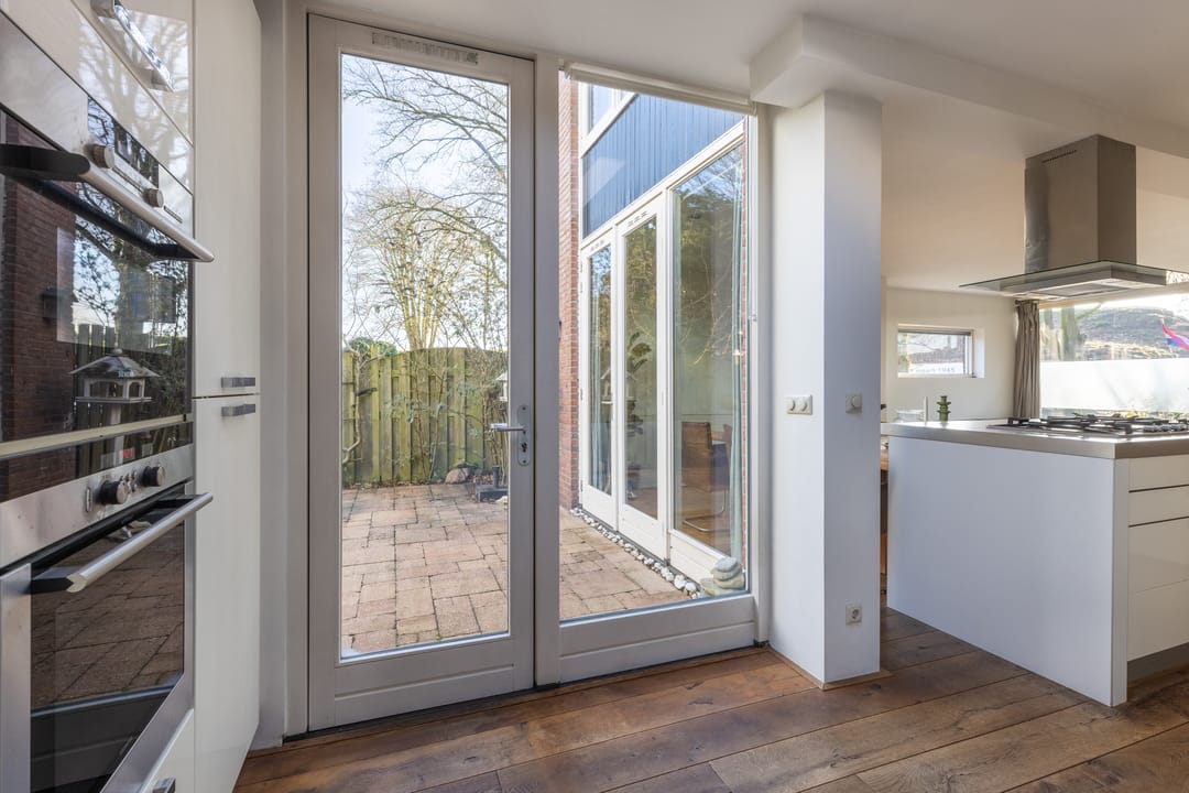 Photo 28 of Westwalstraat 63